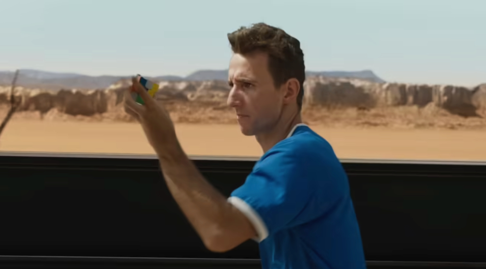 蘋果發表全新「巔峰效能」廣告，展示iPhone 17 Pro的均熱板散熱系統